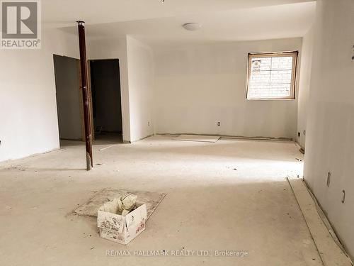 18 Veterans Road, Otonabee-South Monaghan, ON - Indoor Photo Showing Other Room