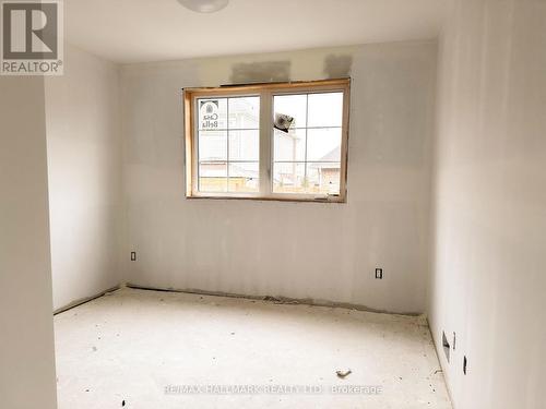 18 Veterans Road, Otonabee-South Monaghan, ON - Indoor Photo Showing Other Room