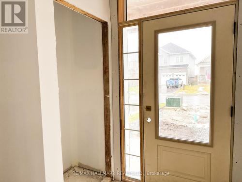 18 Veterans Road, Otonabee-South Monaghan, ON - Indoor Photo Showing Other Room