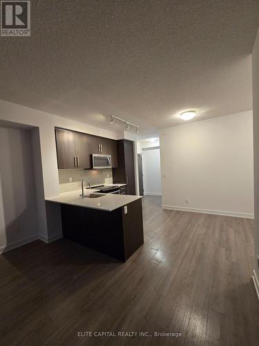 1506 - 5180 Yonge Street, Toronto, ON - Indoor Photo Showing Kitchen