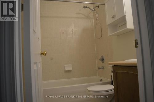 6 - 2780 Eglinton Avenue E, Toronto (Eglinton East), ON - Indoor Photo Showing Bathroom