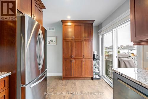 33 Christie Lane, North Dundas, ON - Indoor Photo Showing Kitchen