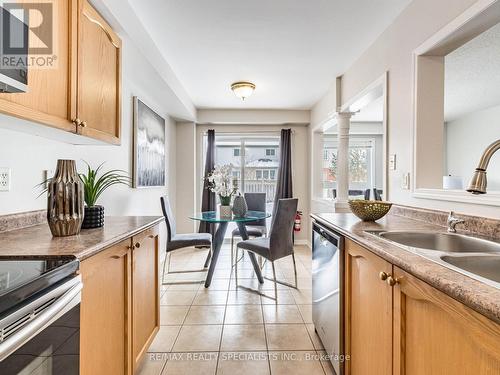 4 Longueuil Place, Whitby, ON - Indoor Photo Showing Kitchen With Double Sink