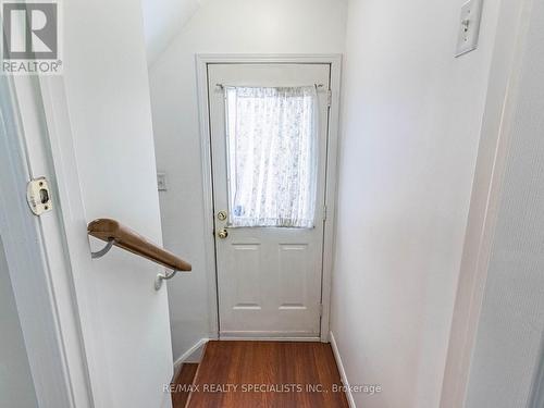 4 Longueuil Place, Whitby, ON - Indoor Photo Showing Other Room