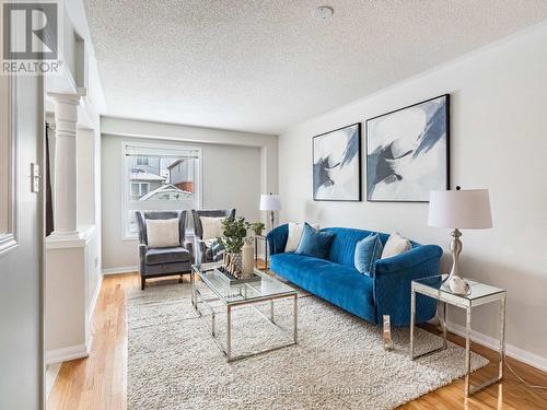 4 Longueuil Place, Whitby, ON - Indoor Photo Showing Living Room