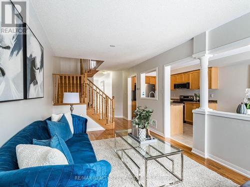 4 Longueuil Place, Whitby, ON - Indoor Photo Showing Living Room