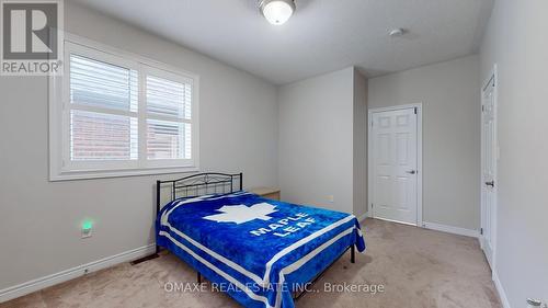 218 Bonnieglen Farm Boulevard, Caledon, ON - Indoor Photo Showing Bedroom