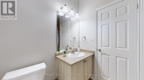 218 Bonnieglen Farm Boulevard, Caledon, ON - Indoor Photo Showing Bathroom