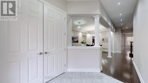 218 Bonnieglen Farm Boulevard, Caledon, ON - Indoor Photo Showing Other Room