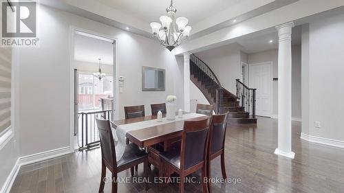 218 Bonnieglen Farm Boulevard, Caledon, ON - Indoor Photo Showing Dining Room