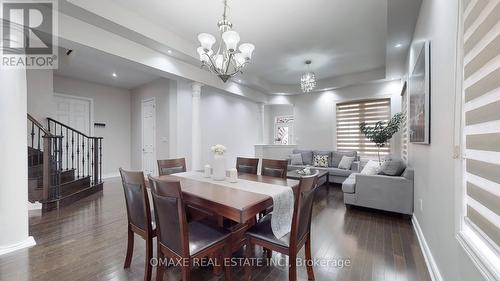 218 Bonnieglen Farm Boulevard, Caledon, ON - Indoor Photo Showing Dining Room