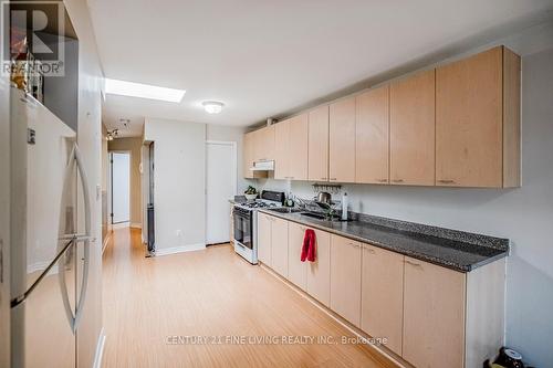 3048 Dundas Street W, Toronto, ON - Indoor Photo Showing Kitchen