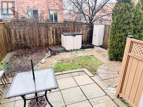 4490 Victory Court, Burlington, ON - Outdoor