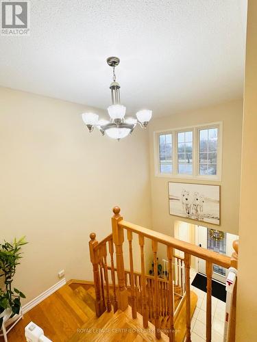 4490 Victory Court, Burlington, ON - Indoor Photo Showing Other Room