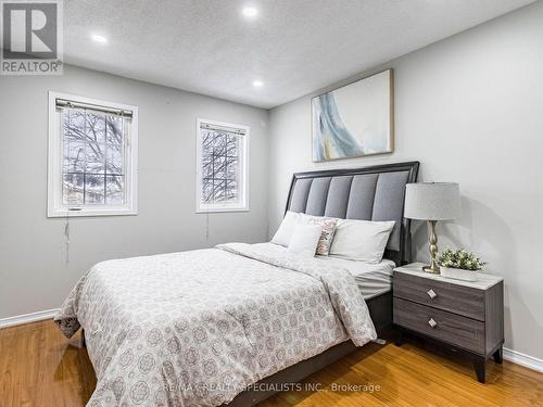 109 Woodhaven Drive, Brampton, ON - Indoor Photo Showing Bedroom