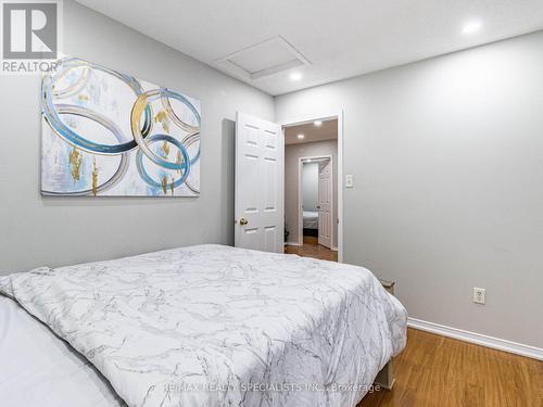 109 Woodhaven Drive, Brampton, ON - Indoor Photo Showing Bedroom