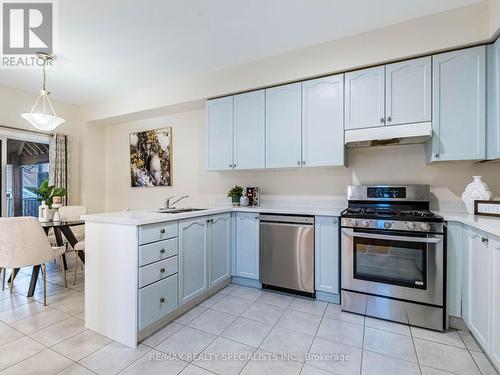 25 Commodore Drive, Brampton, ON - Indoor Photo Showing Kitchen With Stainless Steel Kitchen