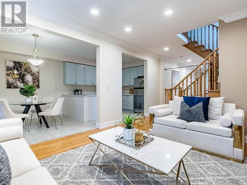 25 Commodore Drive, Brampton, ON - Indoor Photo Showing Living Room