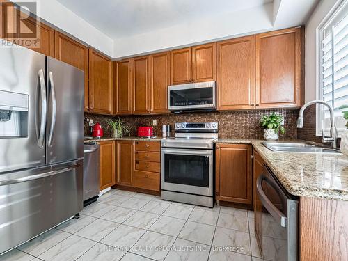 11 Stillman Drive, Brampton, ON - Indoor Photo Showing Kitchen With Stainless Steel Kitchen With Double Sink