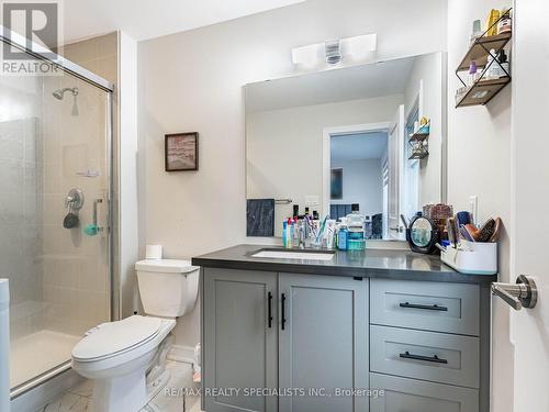 5 Folcroft Street, Brampton, ON - Indoor Photo Showing Bathroom