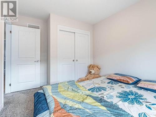 5 Folcroft Street, Brampton, ON - Indoor Photo Showing Bedroom