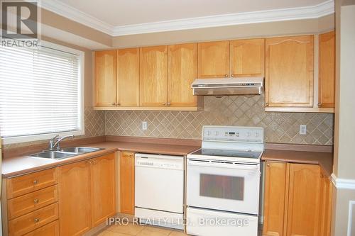 21 Rowland Street, Brampton, ON - Indoor Photo Showing Kitchen With Double Sink