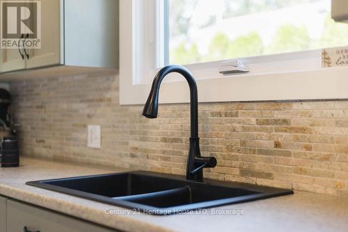 241 First Avenue, Welland (767 - N. Welland), ON - Indoor Photo Showing Kitchen With Double Sink