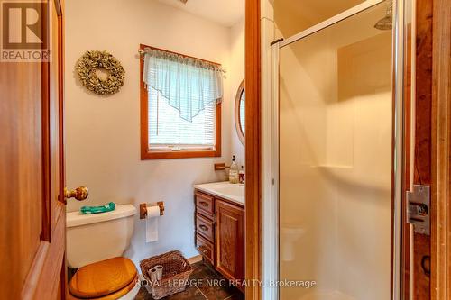 2978 Shawnee Trail, Fort Erie (335 - Ridgeway), ON - Indoor Photo Showing Bathroom