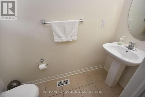 14 Pennycross Crescent, Brampton, ON - Indoor Photo Showing Bathroom