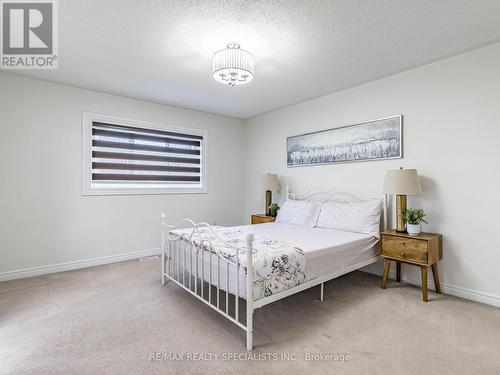 90 Begonia Crescent, Brampton, ON - Indoor Photo Showing Bedroom