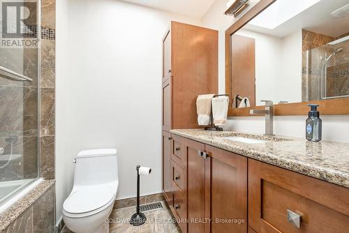 12390 Ormond Road, North Dundas, ON - Indoor Photo Showing Bathroom