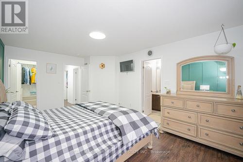 10 Banas Way, Brampton, ON - Indoor Photo Showing Bedroom