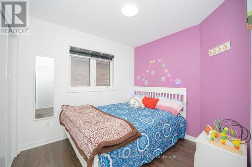 10 Banas Way, Brampton, ON - Indoor Photo Showing Bedroom