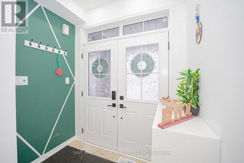 10 Banas Way, Brampton, ON - Indoor Photo Showing Other Room