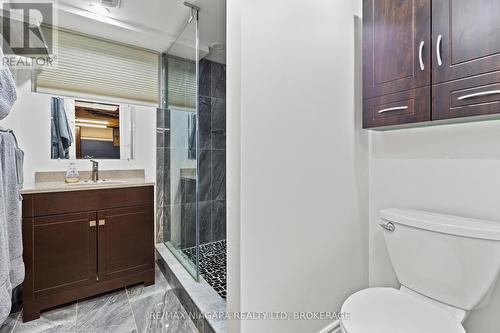 148 Dover Road, Welland (773 - Lincoln/Crowland), ON - Indoor Photo Showing Bathroom