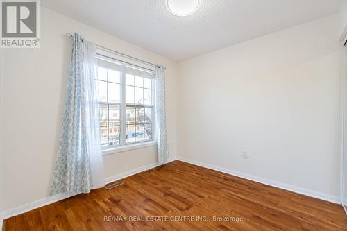 454 Collis Court, Milton, ON - Indoor Photo Showing Other Room