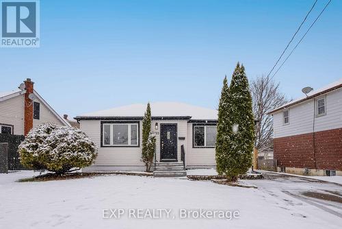 6133 Collins Drive, Niagara Falls (217 - Arad/Fallsview), ON - Outdoor