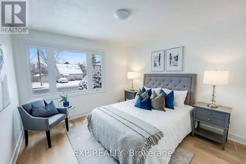 6133 Collins Drive, Niagara Falls (217 - Arad/Fallsview), ON - Indoor Photo Showing Bedroom