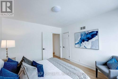 6133 Collins Drive, Niagara Falls (217 - Arad/Fallsview), ON - Indoor Photo Showing Bedroom