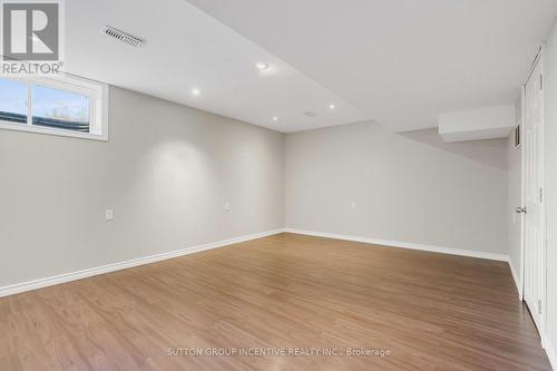 47 Little Ryan'S Way, Bracebridge, ON - Indoor Photo Showing Other Room