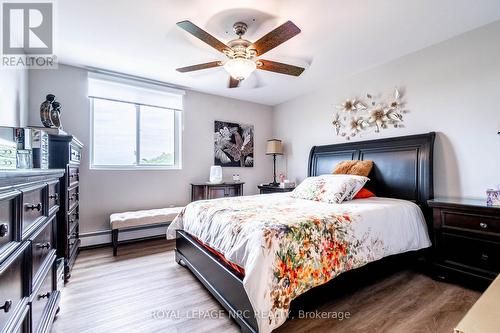 504 - 264 Grantham Avenue, St. Catharines (444 - Carlton/Bunting), ON - Indoor Photo Showing Bedroom