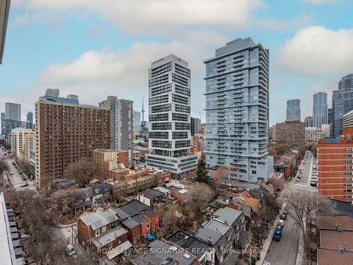 1304-308 Jarvis St, Toronto, ON - Outdoor With Facade