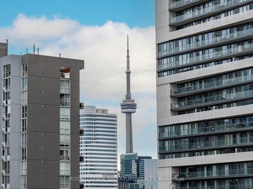 1304-308 Jarvis St, Toronto, ON - Outdoor With Balcony With Facade