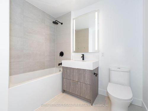 1304-308 Jarvis St, Toronto, ON - Indoor Photo Showing Bathroom