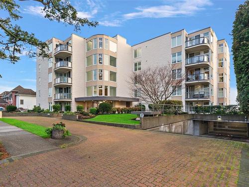 5B-9851 Second St, Sidney, BC - Outdoor With Balcony With Facade