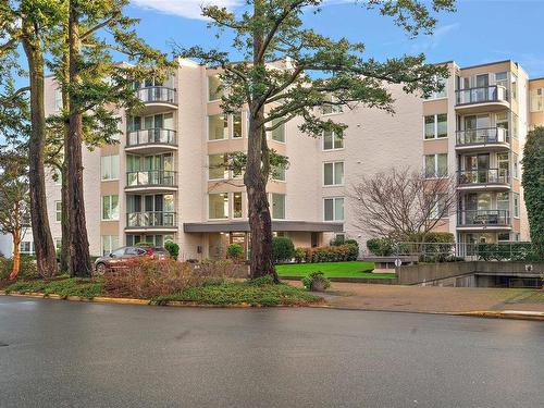 5B-9851 Second St, Sidney, BC - Outdoor With Balcony With Facade