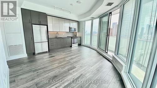 1402 - 403 Church Street, Toronto, ON - Indoor