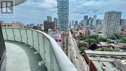 1402 - 403 Church Street, Toronto, ON - Outdoor With View