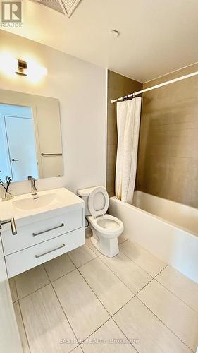 1402 - 403 Church Street, Toronto, ON - Indoor Photo Showing Bathroom