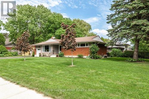 35 Dawson Street, Stratford, ON - Outdoor